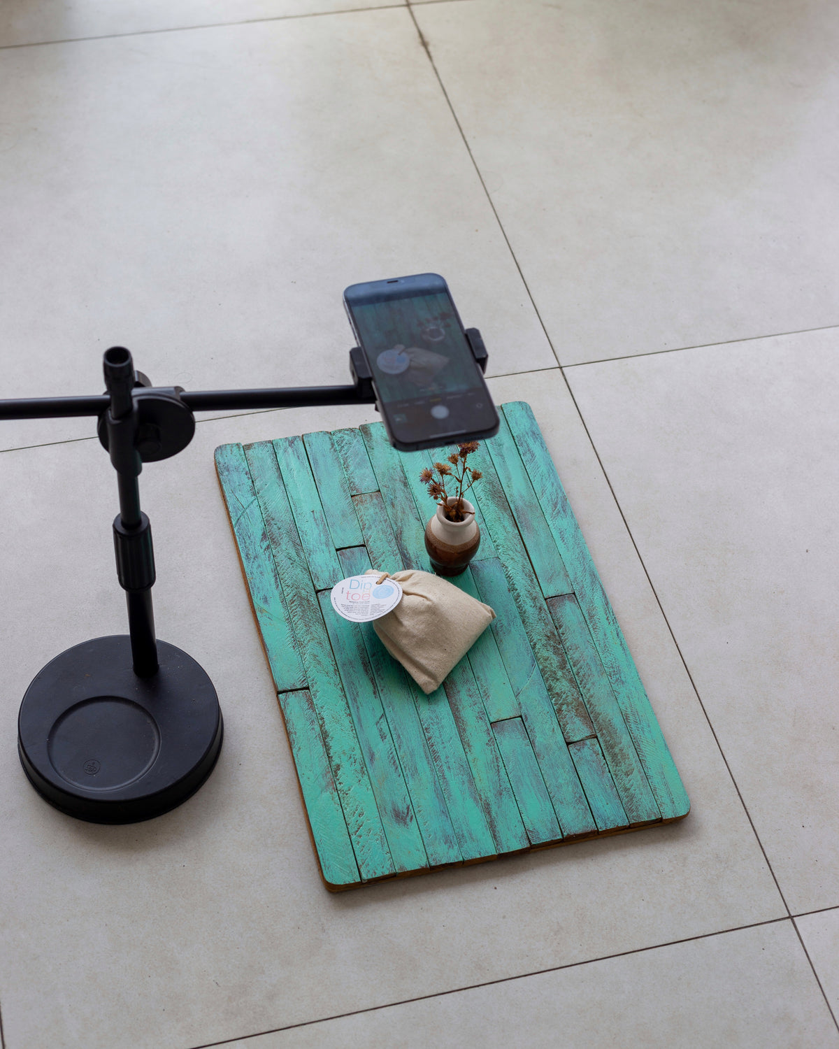 On-Site Brand Content & Mobile Photography Training for Small Businesses